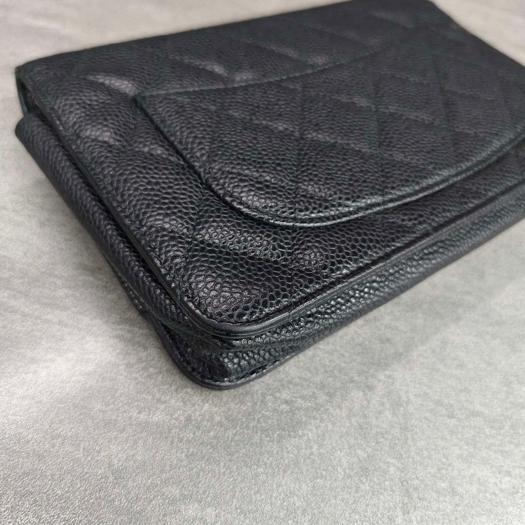 CHANEL Black Gold Lychee Leather WOC Chain Bag 18 Slots with Card.
