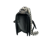 Chanel Le Boy Medium Black and Silver Litchi Cowhide Chain Bag 30 Opening with Card, Three-dimensional Bag Shape, Clean Interior, Available in Stock at a Good Price.