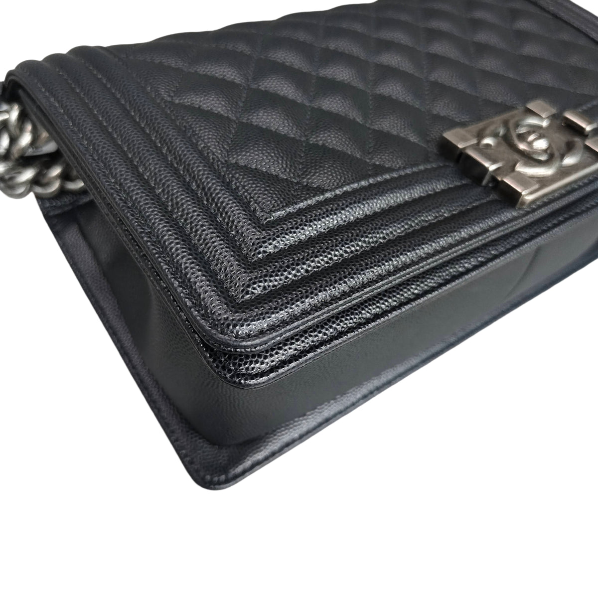 Chanel Le Boy Medium Black Silver Lambskin Chain Bag Chip Version, Structured Shape, Clean Interior.
