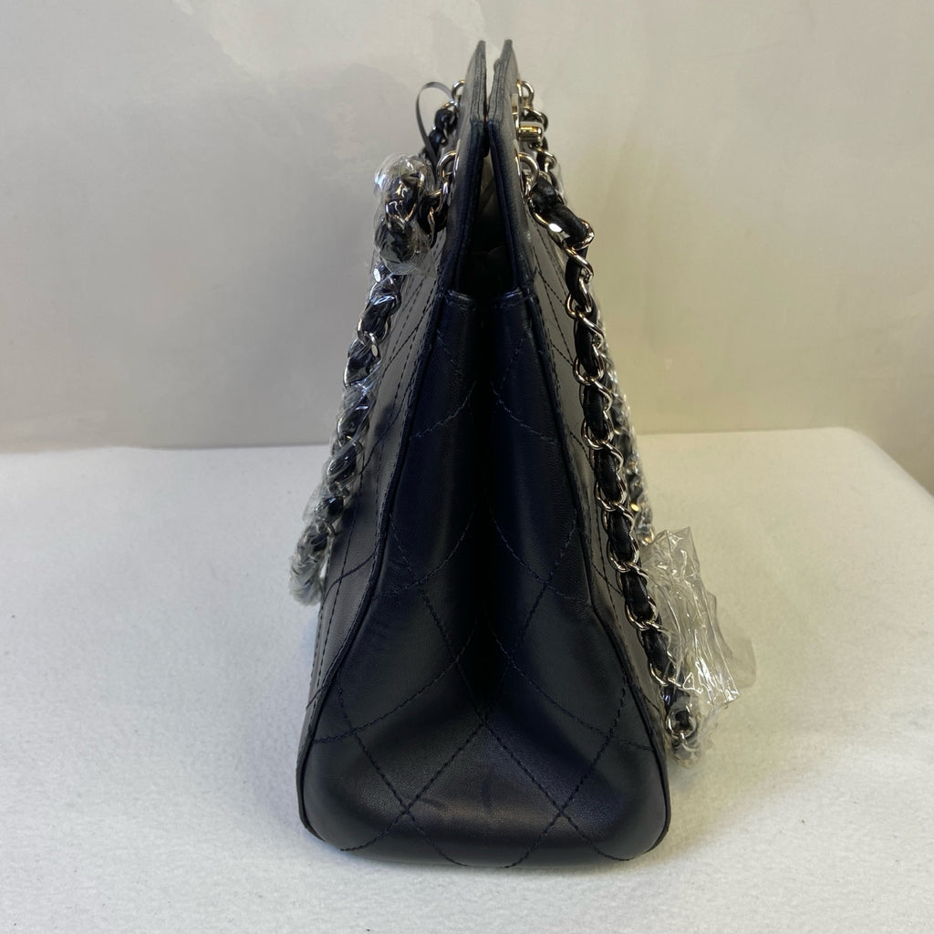 CHANEL Black with Silver Hardware Smooth Leather Music Score Chain Tote Bag