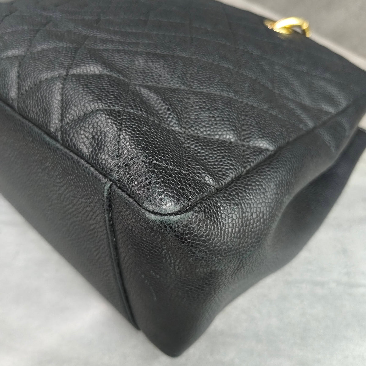 Chanel GST Black Gold Lychee Leather Tote Shoulder Bag 13 Open