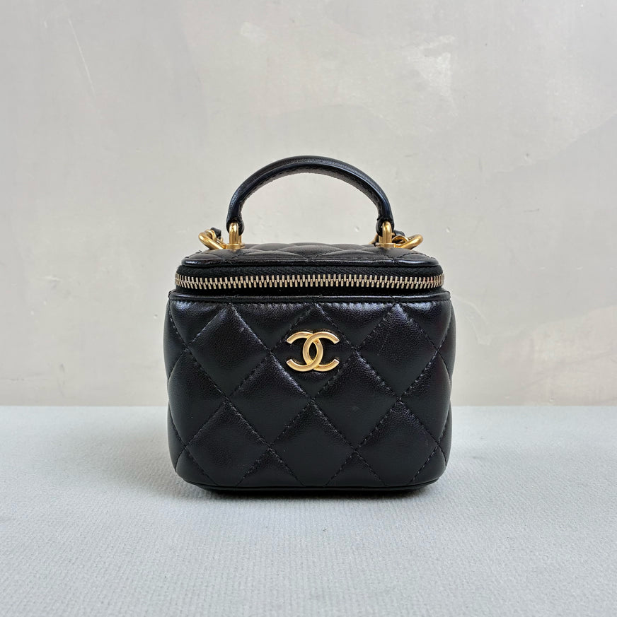Chanel Black Gold Handle Mini Box Bag Lambskin Makeup Case Classic Quilted Pattern