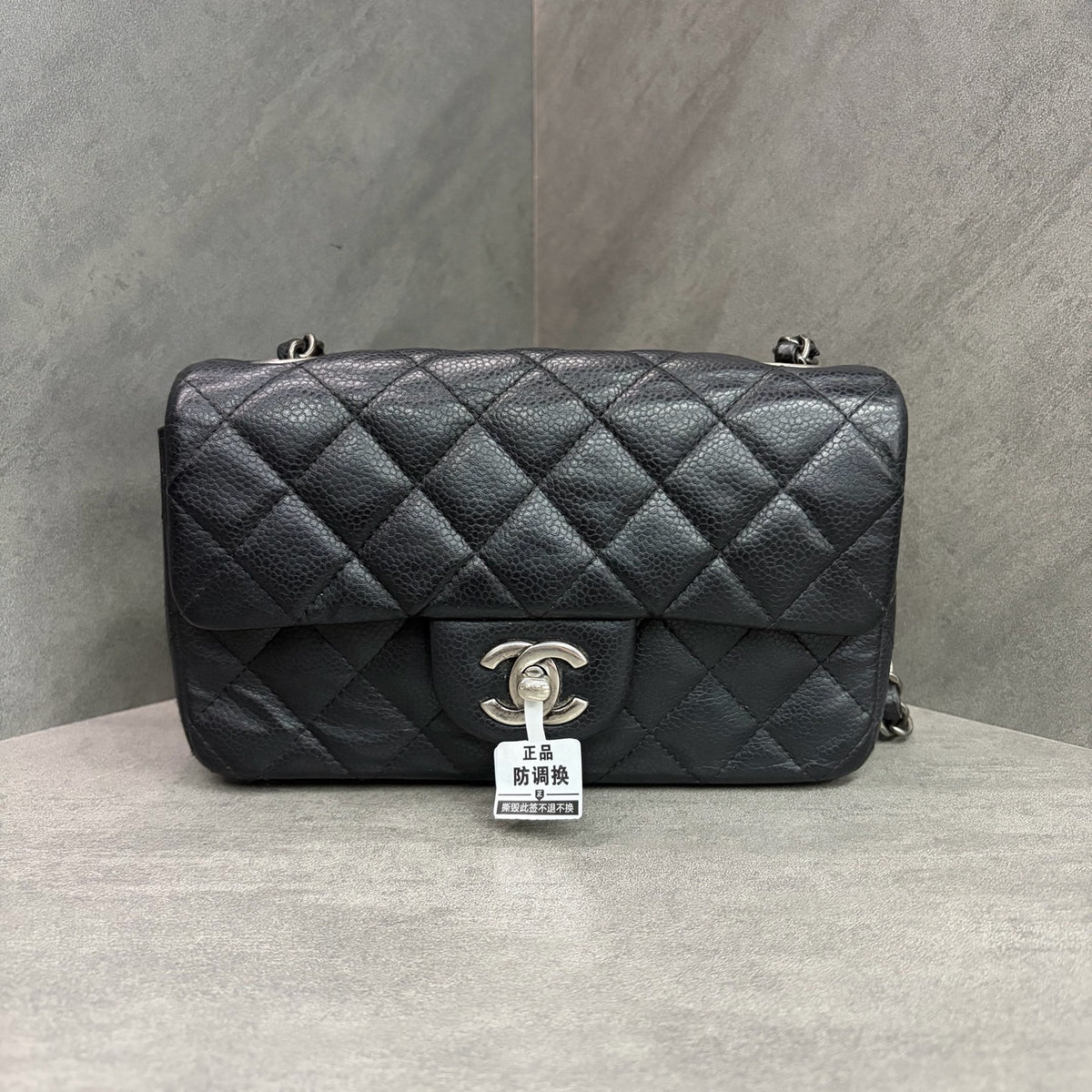 Chanel CF Mini Black Silver Grainy Leather 21 Opening No Card Inside Clean In Stock Good Price
