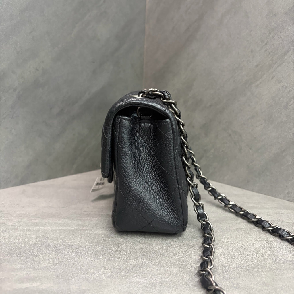 Chanel CF Mini Black Silver Grainy Leather 21 Opening No Card Inside Clean In Stock Good Price