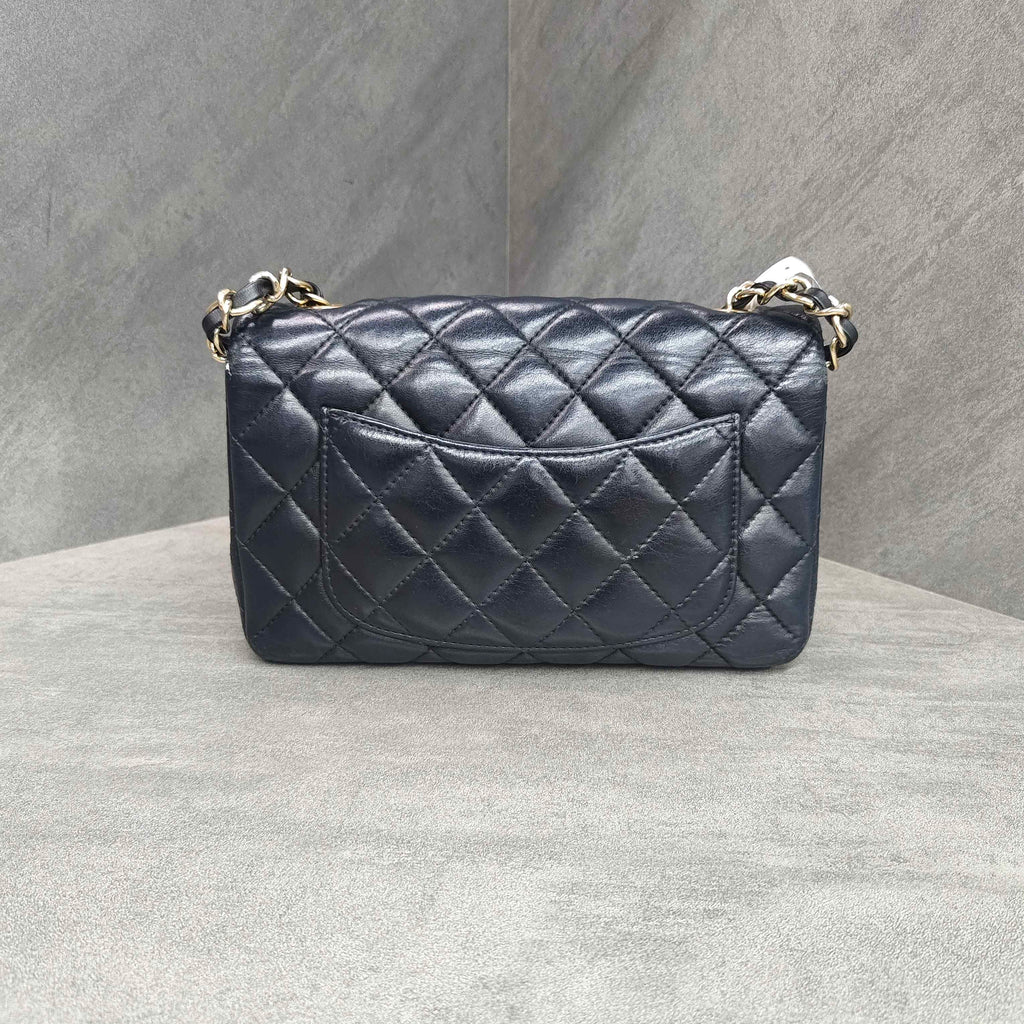 CHANEL Classic Flap Card Holder Mini Black Lambskin Gold Hardware Chain Bag 23 Series
