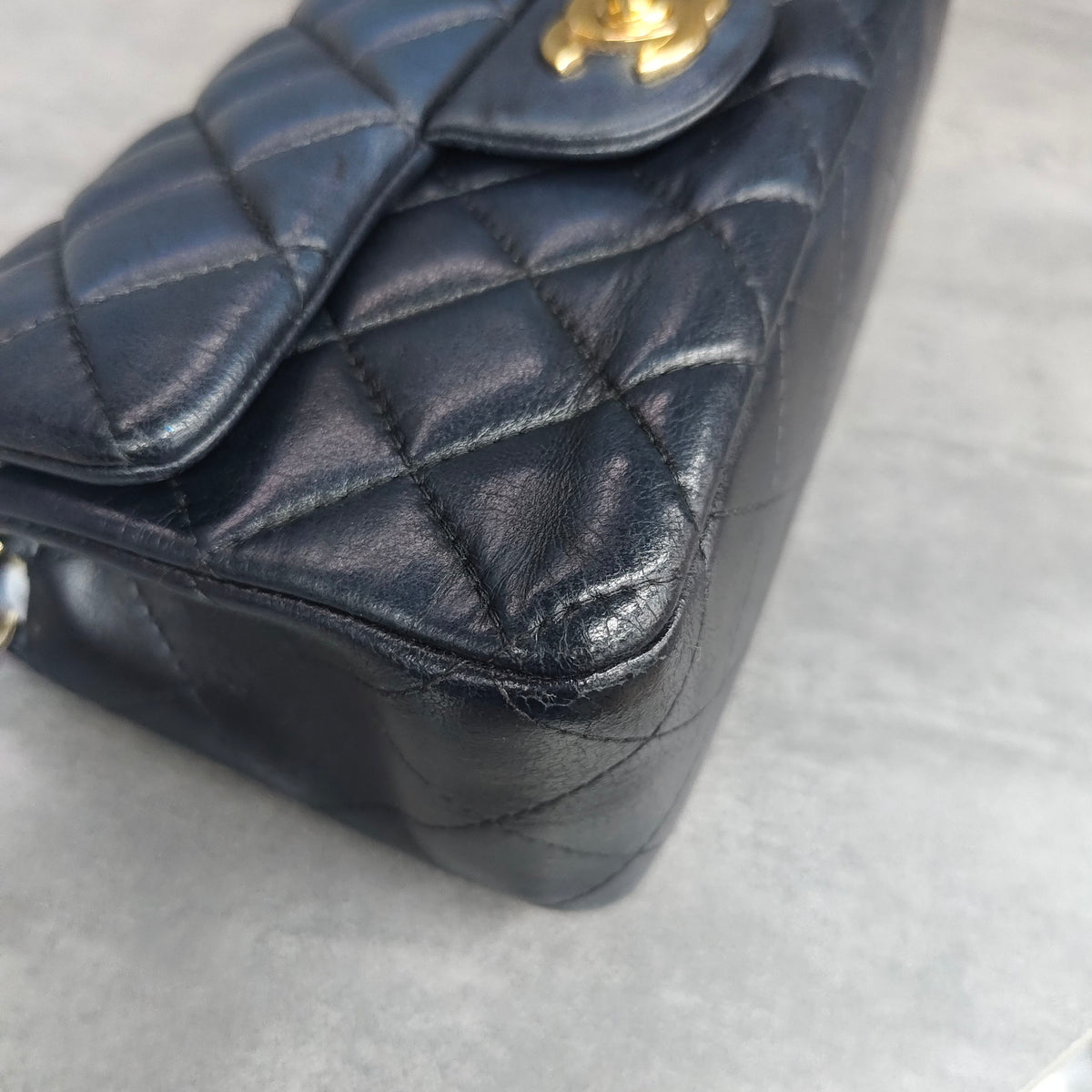 CHANEL Classic Flap Card Holder Mini Black Lambskin Gold Hardware Chain Bag 23 Series