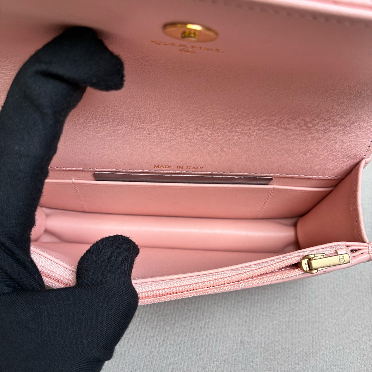 CHANEL WOC Handle Pink Chip Version