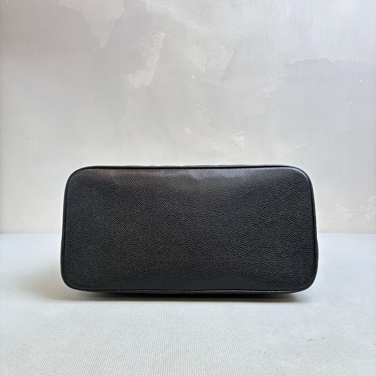 Chanel Hilton Black Tote Bag, Pebbled Calfskin, Classic Double C Embossing, Hand Carry Style, Large Capacity, Practical for Commuting