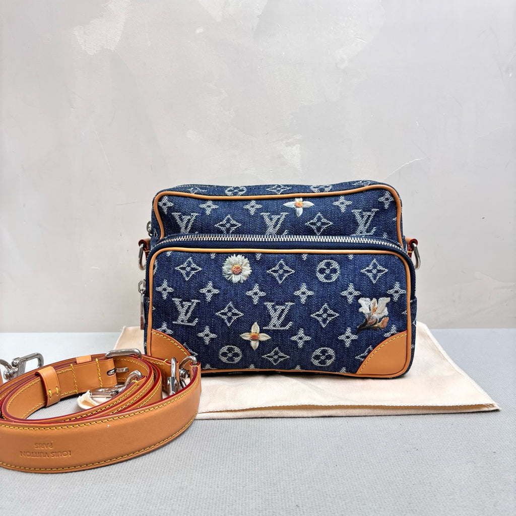 LV Louis Vuitton Neverfull BB Monogram Mini Tote Chip Version with Pouch and Wide Woven Shoulder Strap