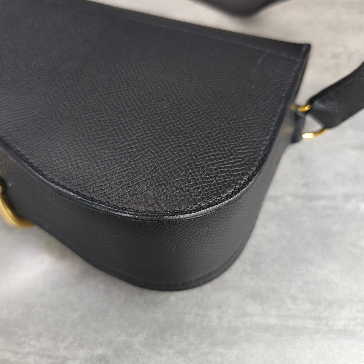 Hermes Della Elan Black Gold Hardware B Stamp