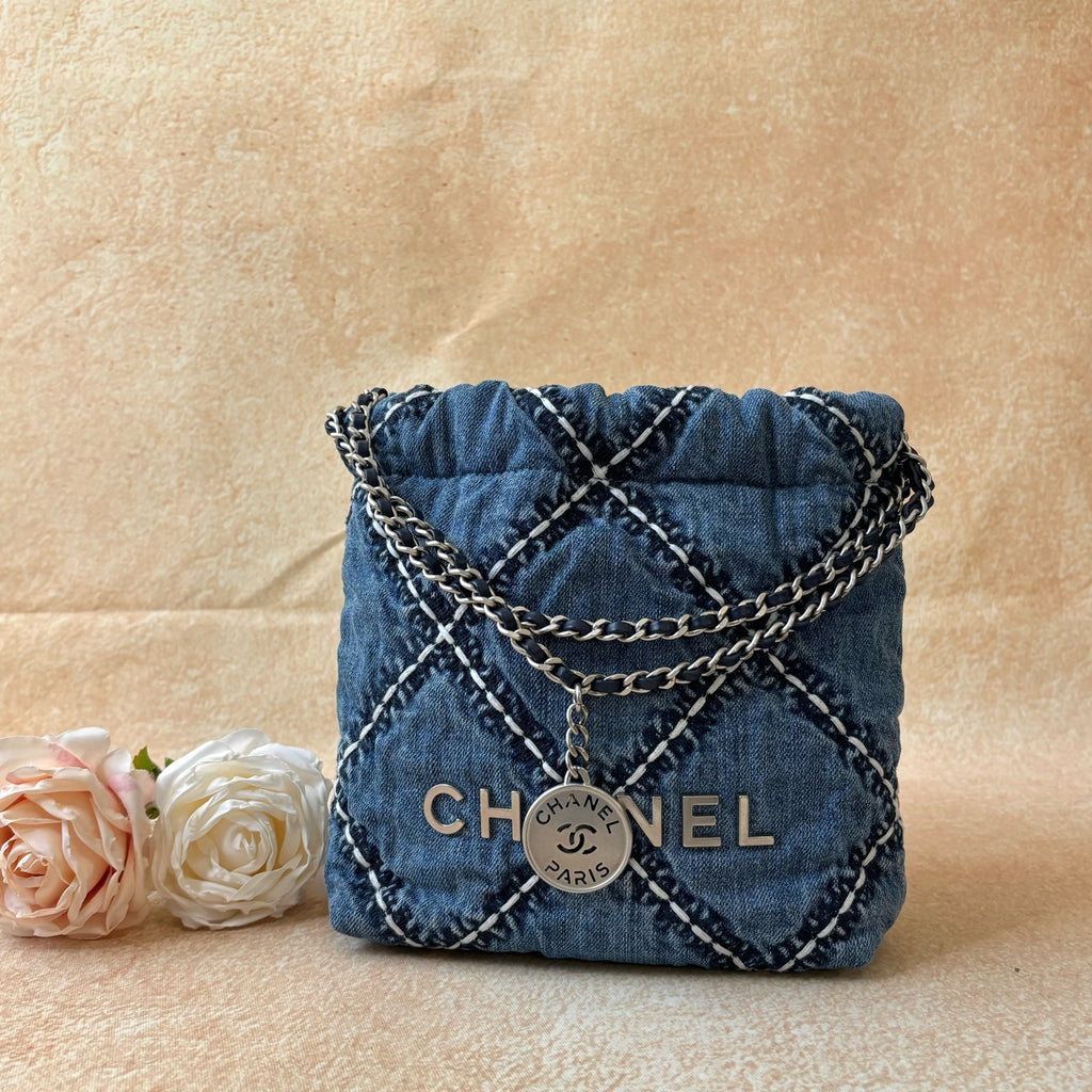 Chanel 22bag mini with chip blue denim