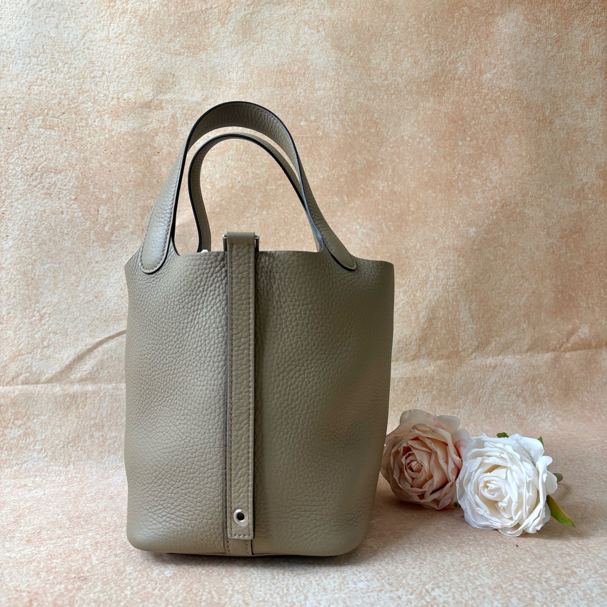 Hermès Picotin Togo Trench Gray W Stamp with Box, Dust Bag, Lock and Keys