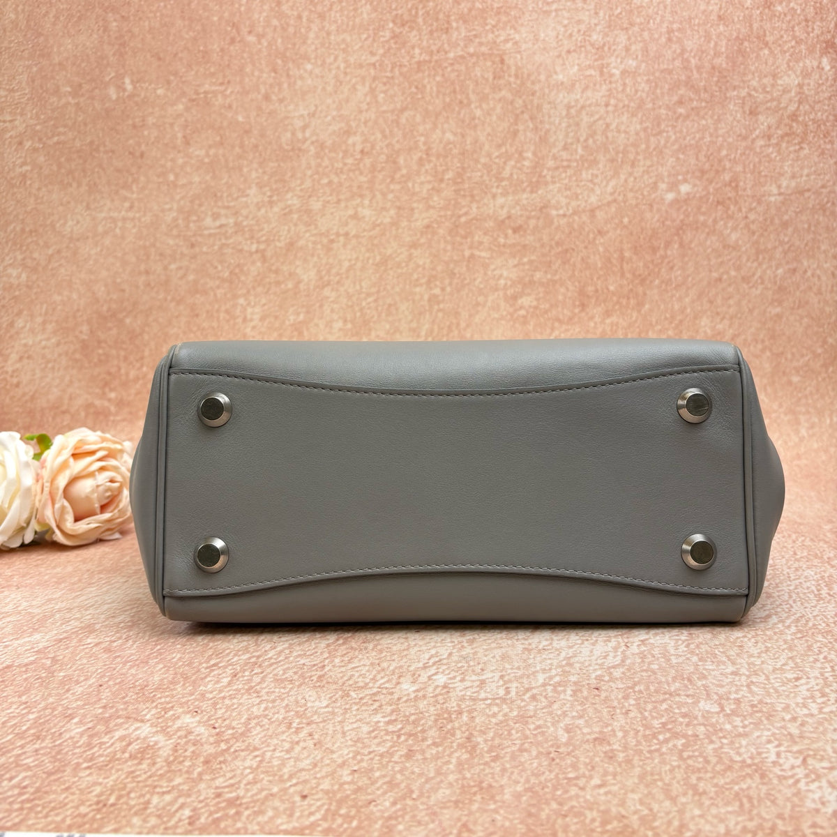 Balenciaga Hampton Carry All Tote Elephant Grey Cowhide Leather Hand & Crossbody Bag