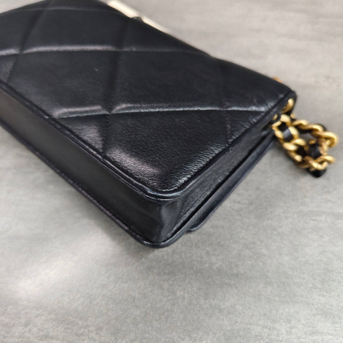 Chanel 19 Bag WOC Black Gold Lambskin Chain Wallet with Card