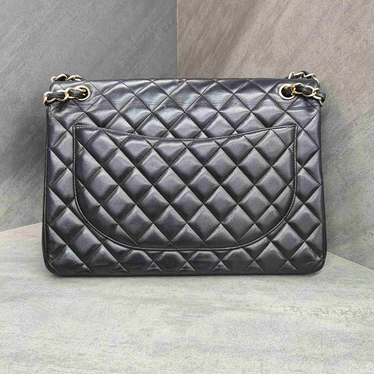 CHANEL Classic Flap Black Lambskin Gold Hardware Chain Bag 15 Series