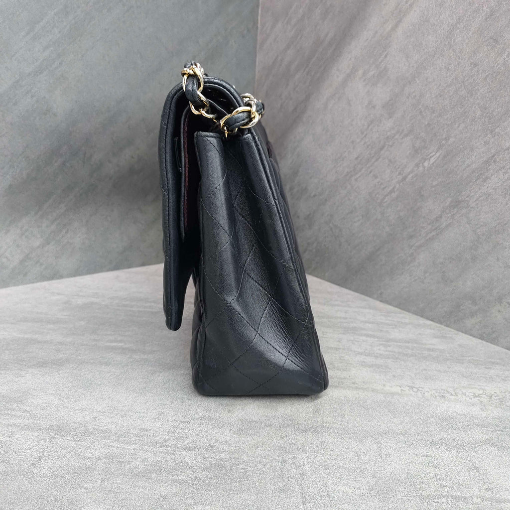 CHANEL Classic Flap Black Lambskin Gold Hardware Chain Bag 15 Series