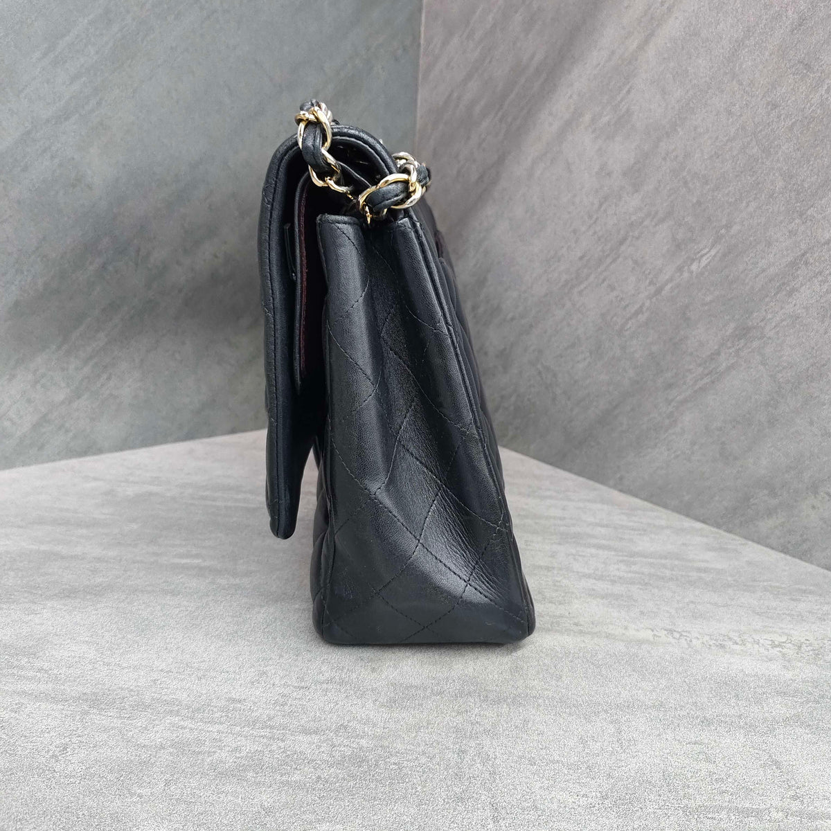 CHANEL Classic Flap Black Lambskin Gold Hardware Chain Bag 15 Series