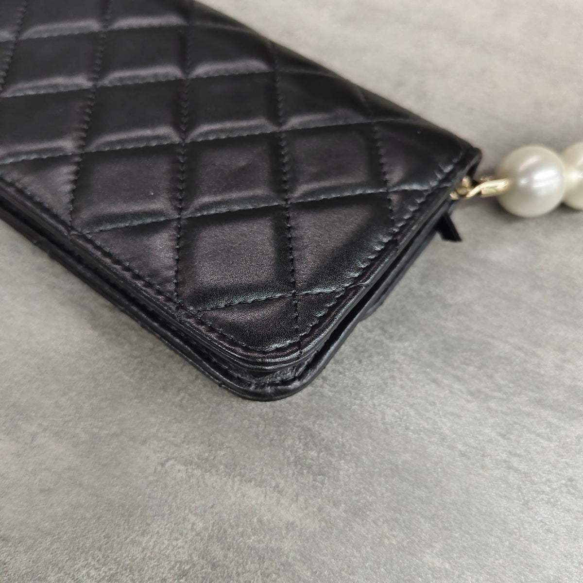 Chanel Large Pearl Chain WOC with Card
