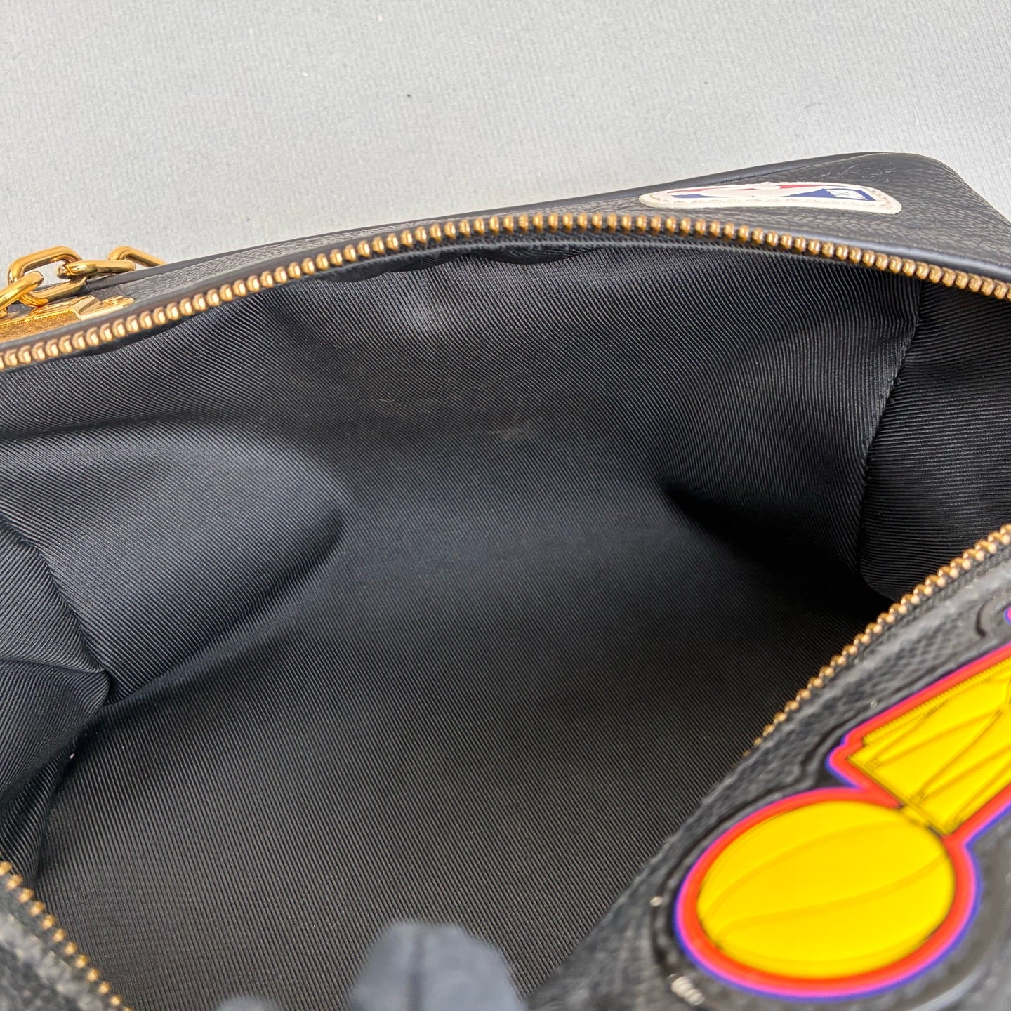 Louis Vuitton NBA Collaboration Black Monogram Toiletry Bag NBA Collaboration Chip Version Size 23*12