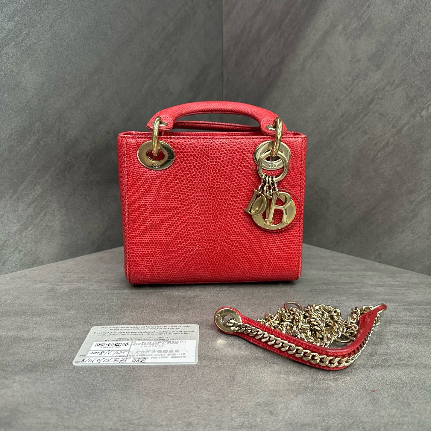 Dior Lady Dior, red lizard skin, gold hardware, three-grid, small size, 17*15*7cm, 2016 serial code