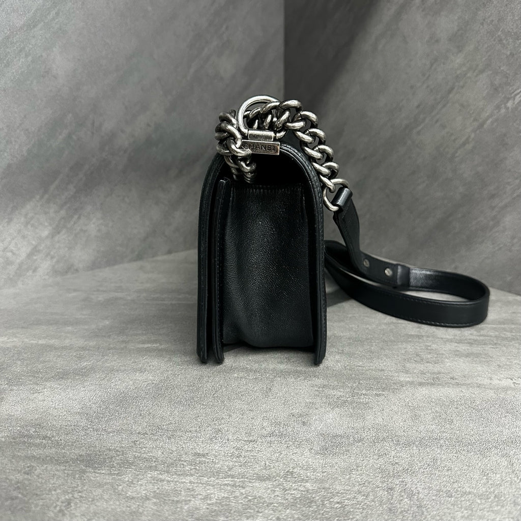 Chanel leboy Medium Black Silver Calfskin Chain Bag, 18-series