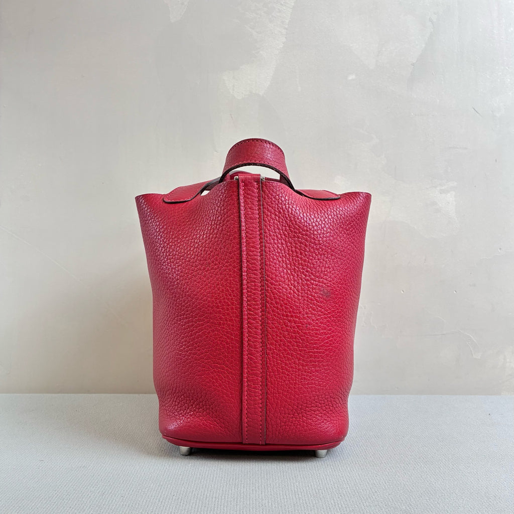 Hermes T刻 99% new Piction 18 basket in red leather, size 18*18.
