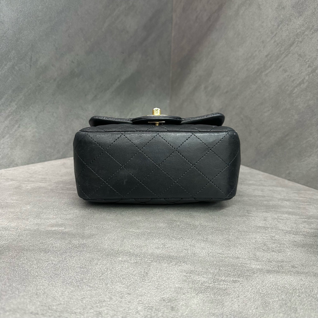 Chanel cf Square Fat Man Black gold sheepskin Chain bag, 17 open bag type, three-dimensional inside clean