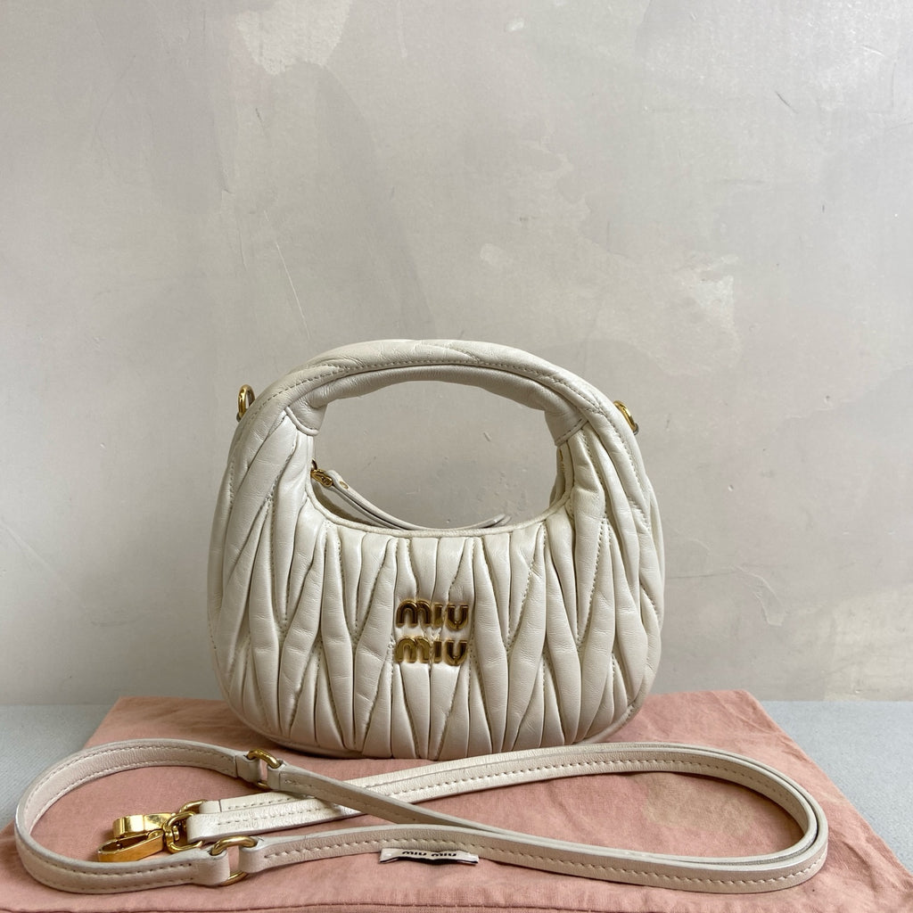 Miu Miu Wonder Bag Mini Crossbody Bag White Size 16*10 Condition 98% New