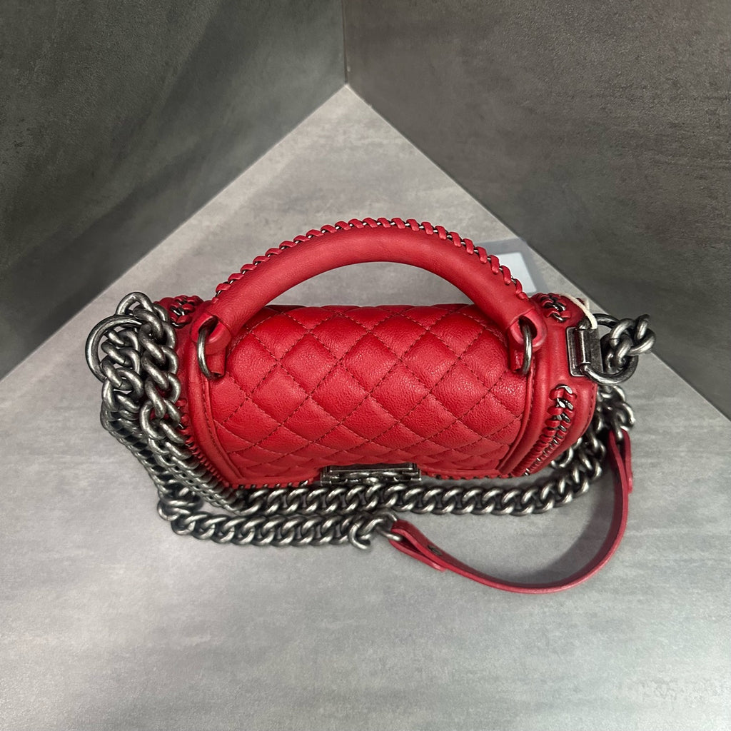 Chanel Red Small leboy Handbag, Court Style, 23rd Series, with Card and Receipt, Structured and Full Shape, No Wear on Corners