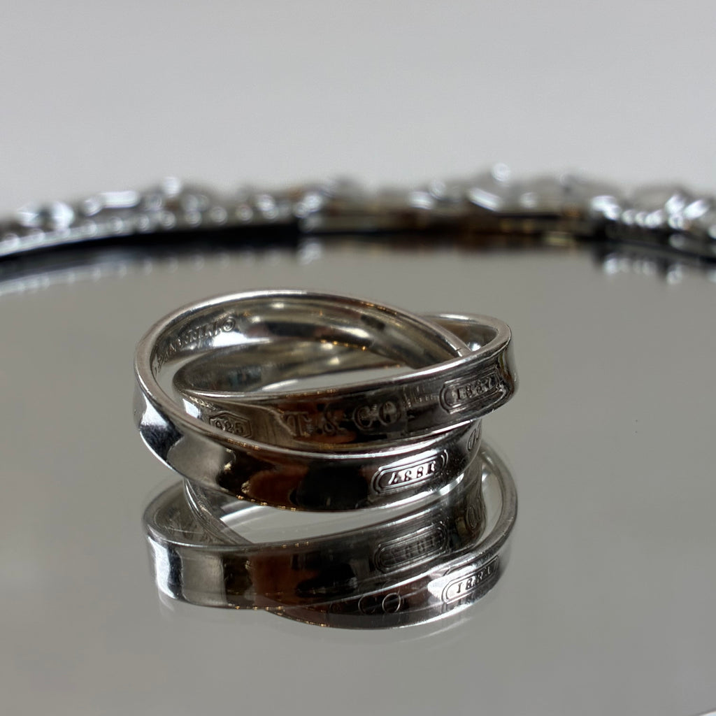 Tiffany & Co Silver Ring, Classic Round Design, Like New 99% Condition, Ring Size 13