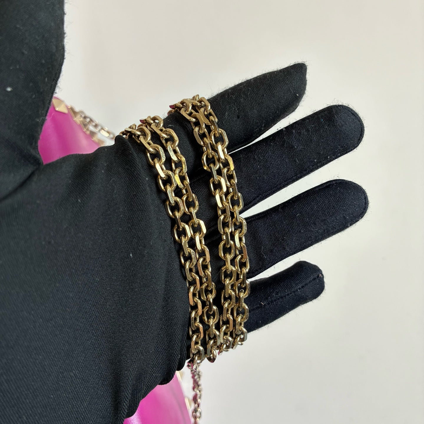 Valentino Rockstud Chain Wallet on Chain with shoulder strap, rose pink, gold studs, size 23*11cm.