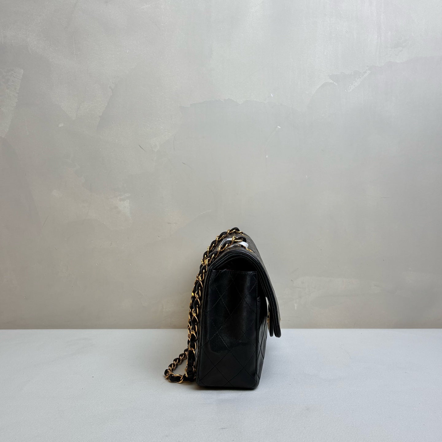 Chanel CF Medium Black and Gold Lambskin Chain Bag Classic Diamond Pattern Black and Gold Color Hardware Size 23*15