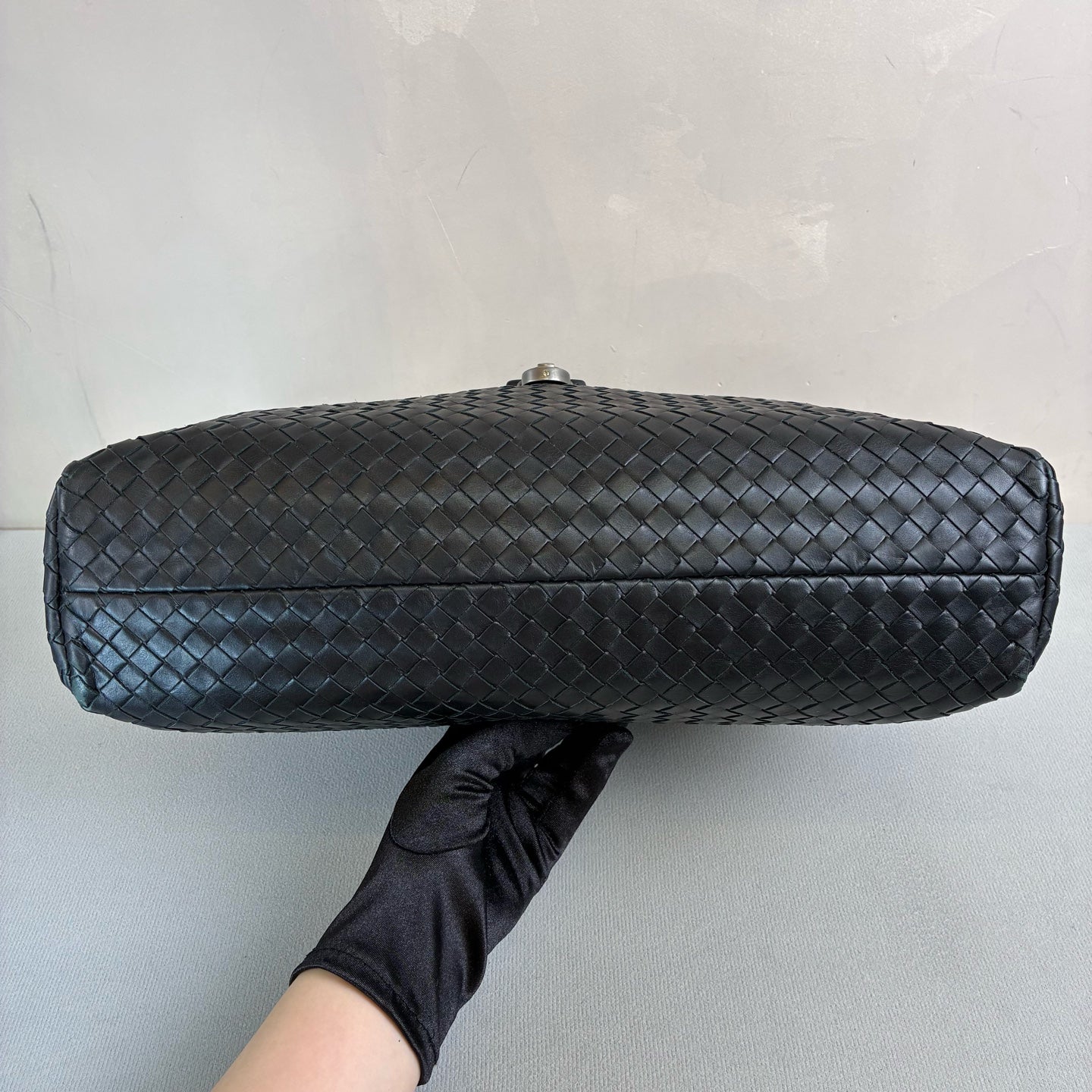 BV/Bottega Veneta 99% new woven black briefcase size 39*27