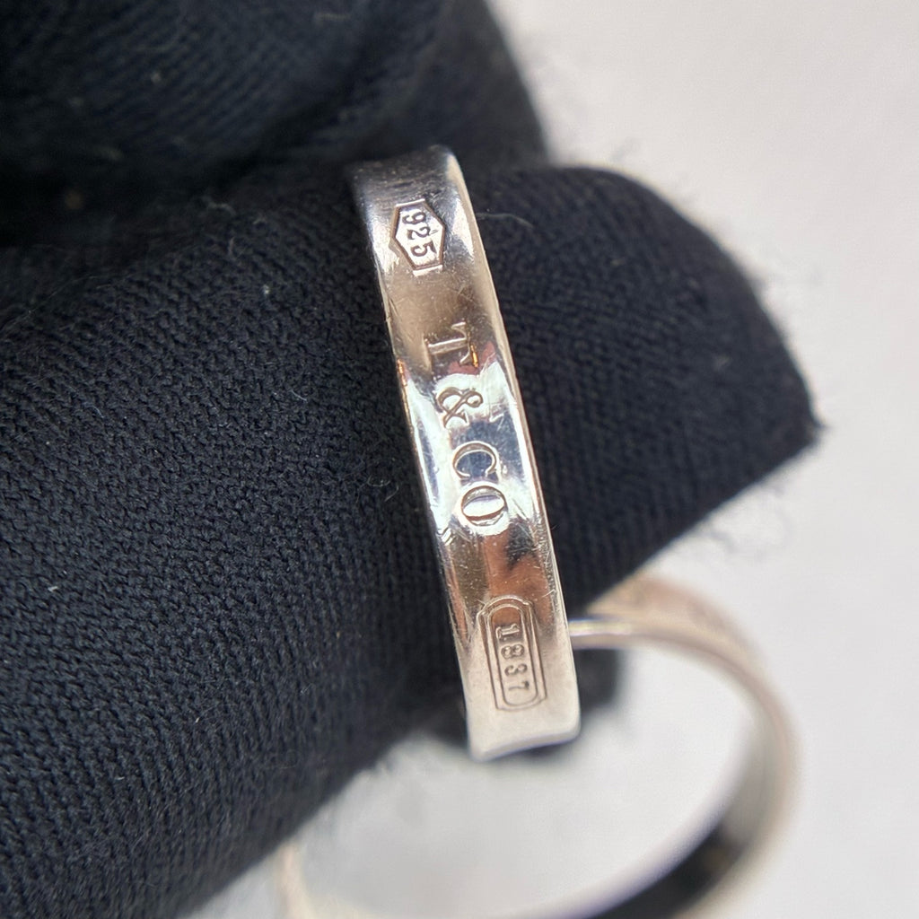 Tiffany & Co Silver Ring, Classic Round Design, Like New 99% Condition, Ring Size 13