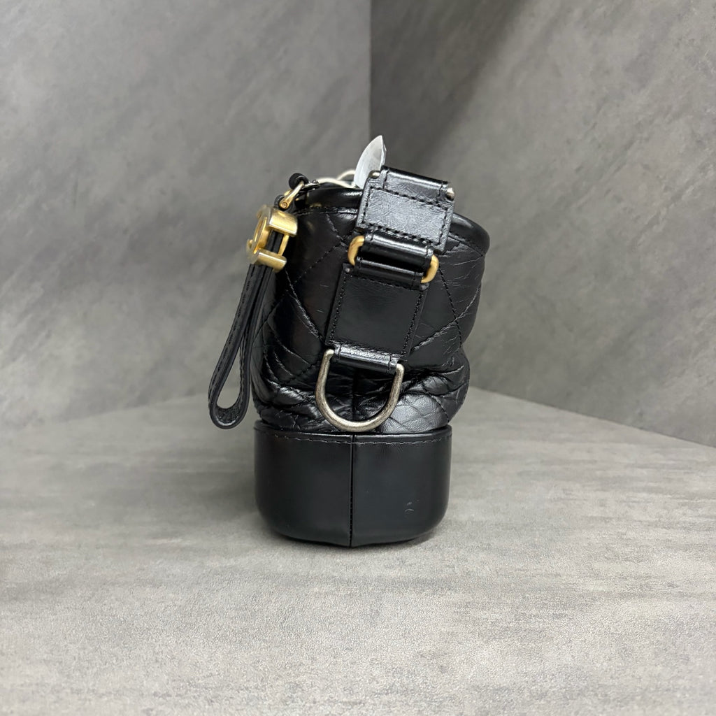 Chanel Gabrielle Small, black and gold hardware, 28th serial with authenticity card, structured shape, clean interior, in stock at a great price.