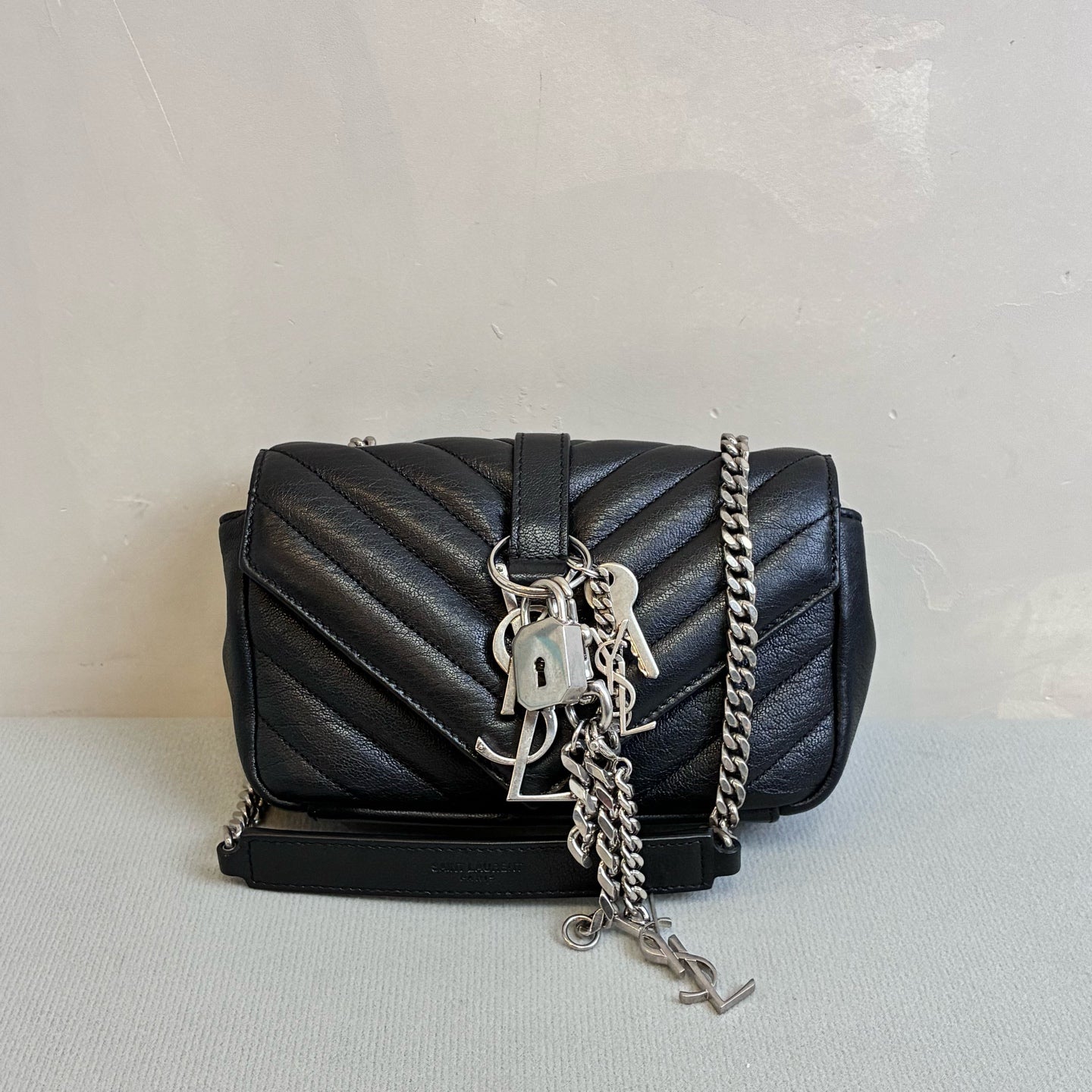 YSL/Saint Laurent Like New College Series Black Silver Hardware Mini Messenger Bag Shoulder Crossbody Bag Size 18*11*