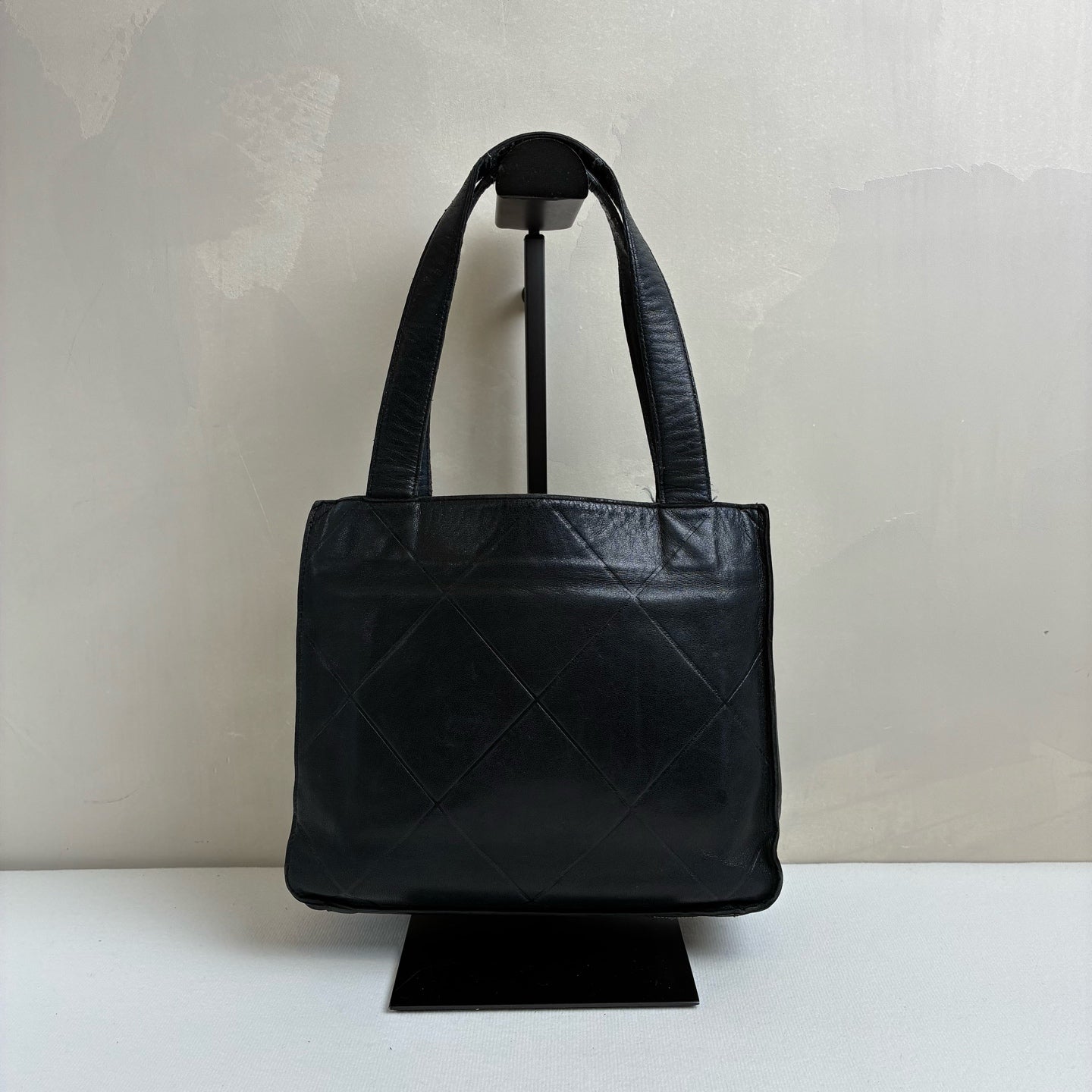 Chanel Vintage Second-Hand BOUTIQUE Series Large Diamond Quilted Tote Hobo Hippie Bag 22*18