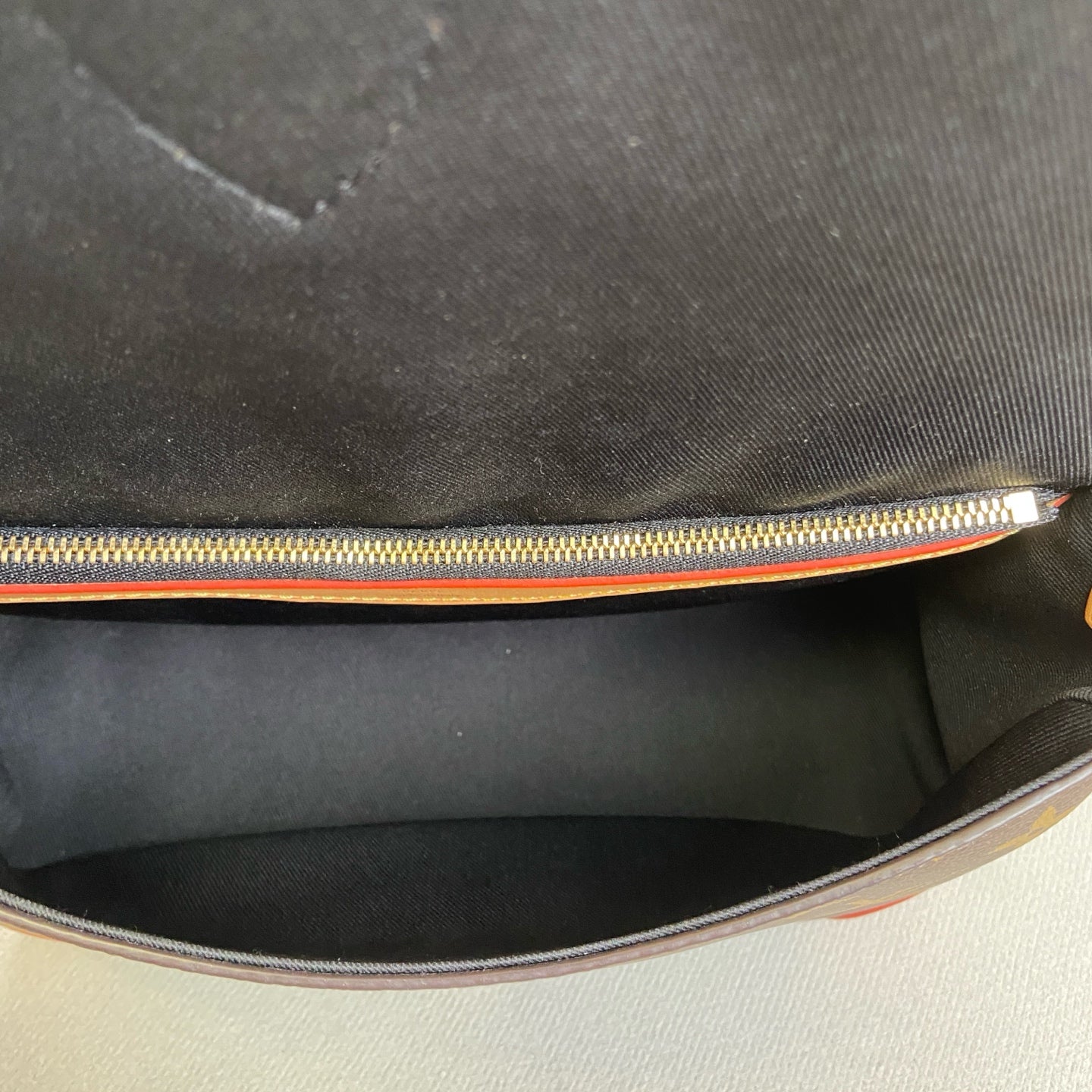 Louis Vuitton Diane Classic Monogram with Chip, Double Strap, Size 24*16.