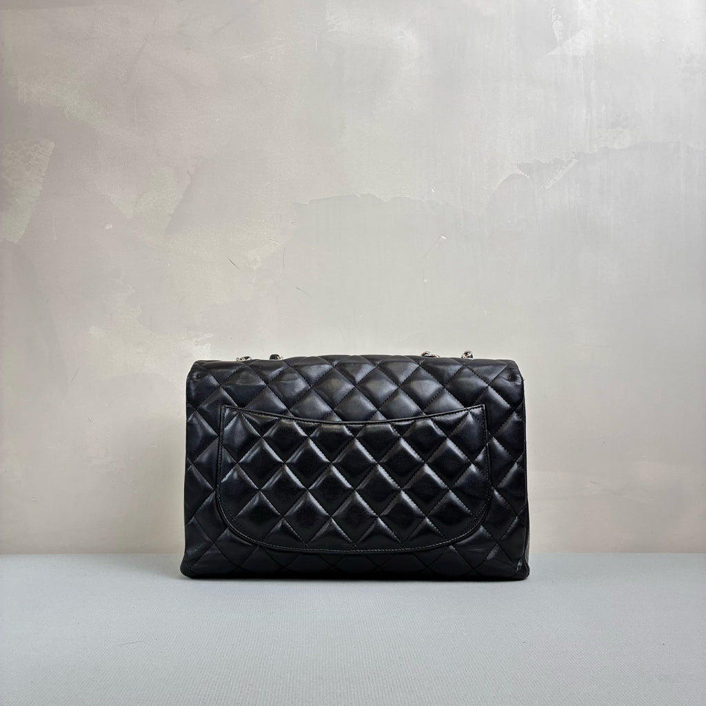 Chanel CF Jumbo Single Flap Lambskin Black & Silver Size 30cm*21cm 13 Open