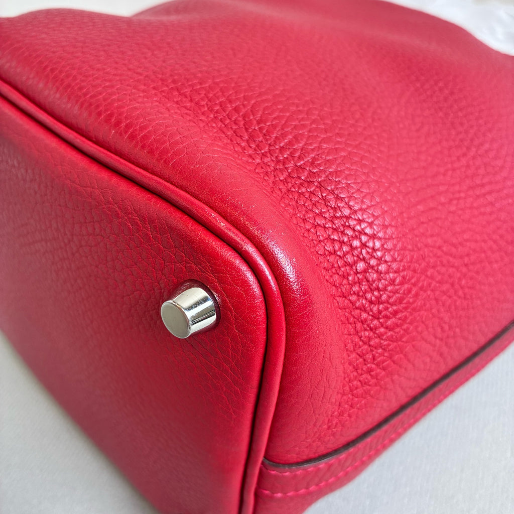 Hermes T刻 99% new Piction 18 basket in red leather, size 18*18.