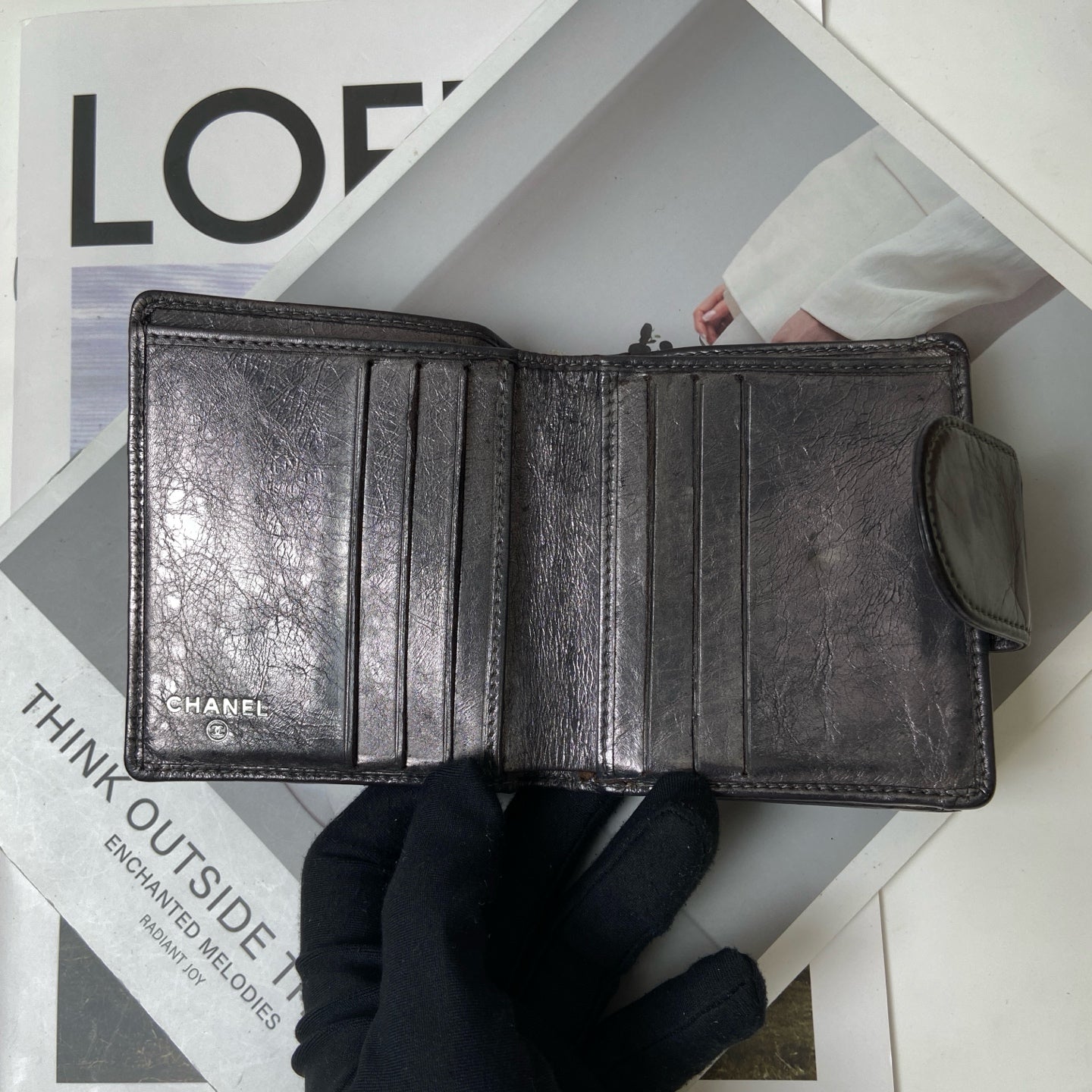 Chanel Kangpeng Wallet 12-fold 98% new Size: 10.5*9.5 Black leather material