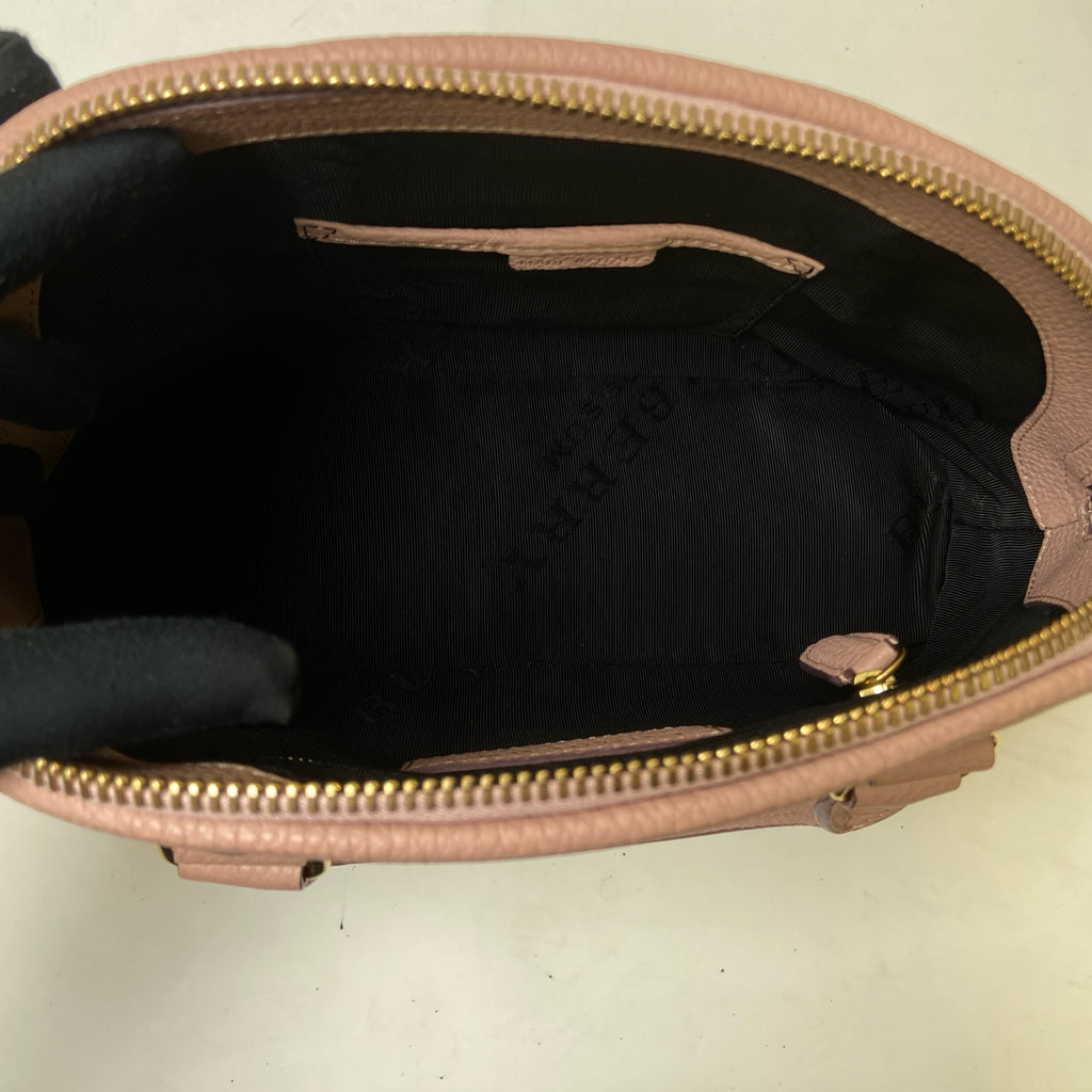 Burberry Lychee Grain Leather Shell Bag 99% New Size: 30*20 Old Pink Accessories: Dust Bag, Instruction Manual,