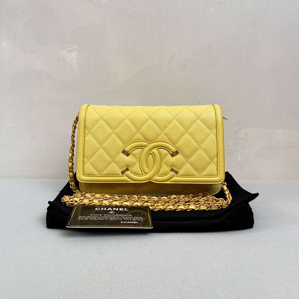 Chanel 25 cm Vanity Chain Bag in Milk Yellow with Classic Double C Logo and Pebble Grain Finish