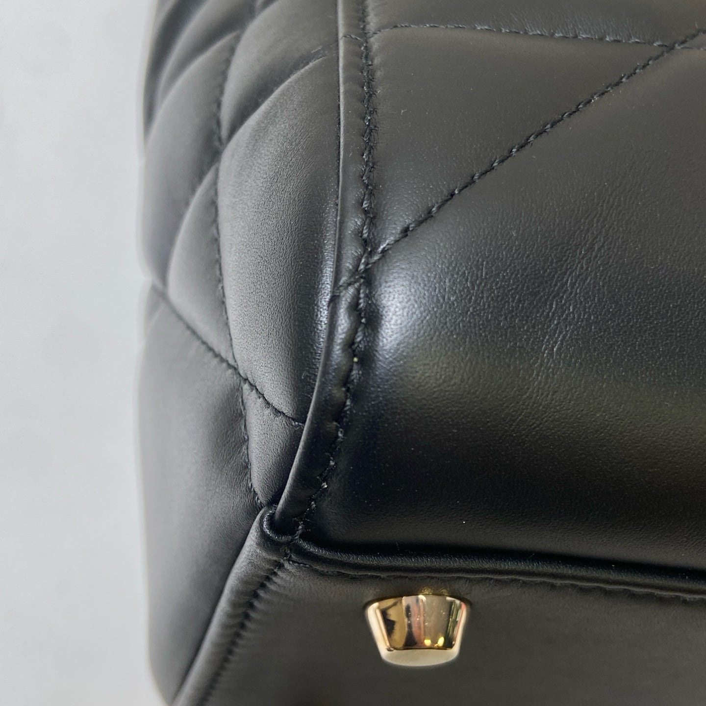 Dior Lady D-sire Diadem Bag 24-Year Shoulder Bag Black with Gold Hardware Pre-owned Condition Size 35*23 Accessories Included