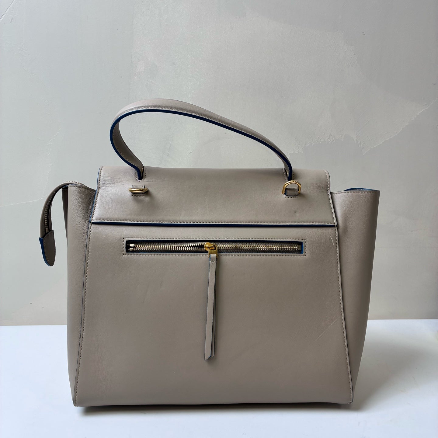 Celine Belt Series Catfish Bag, milk white lychee grain cowhide, large size 29*21cm.