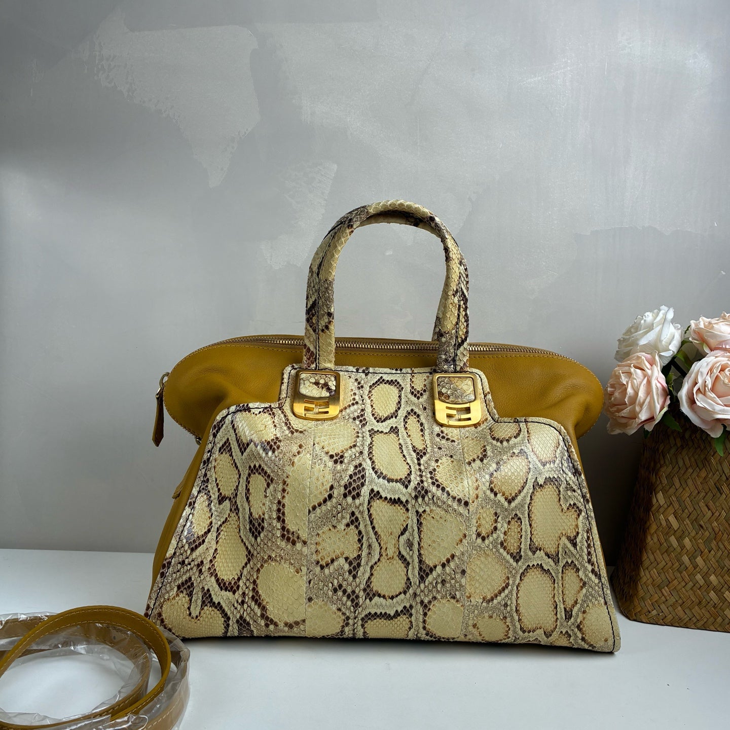 Fendi Python Tote Bag, yellow patchwork, gold hardware, dimensions 38*25, with shoulder strap.
