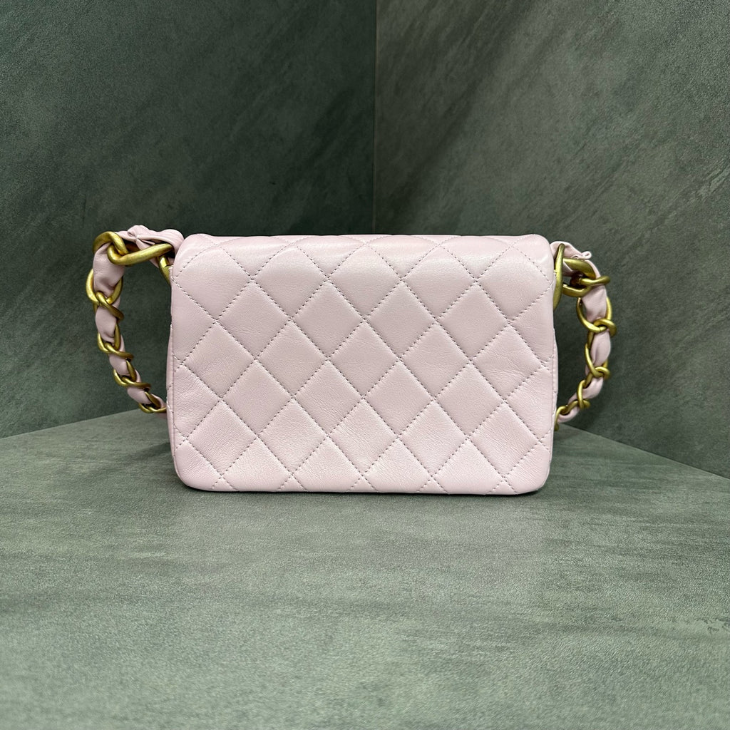 Chanel Hobo Bag with Chunky Chain Shoulder Strap, Sakura Pink, Lambskin, Flap Bag, Chip Version