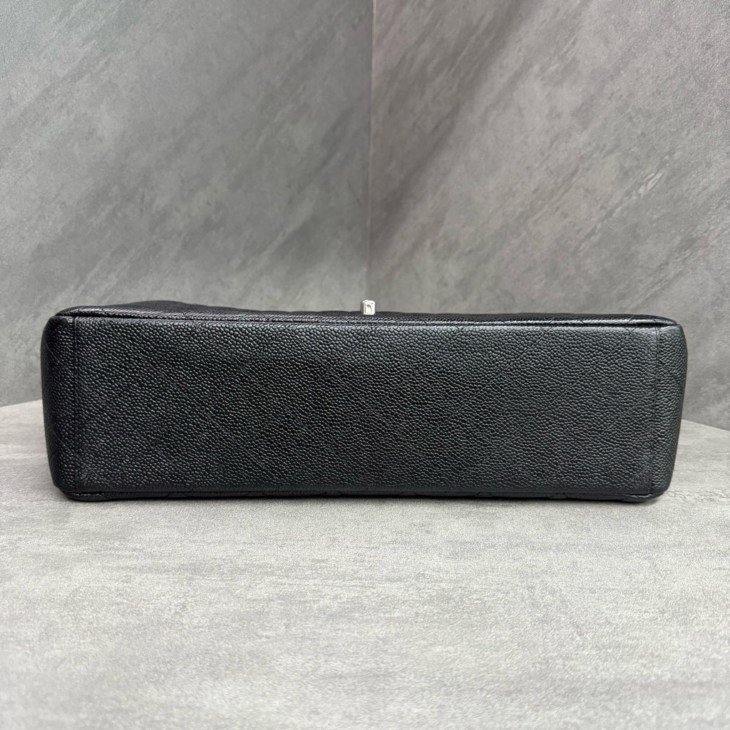 Chanel cf maxi Black silver lychee cowhide 15mo card-free bag type three-dimensional inner lining clean in stock