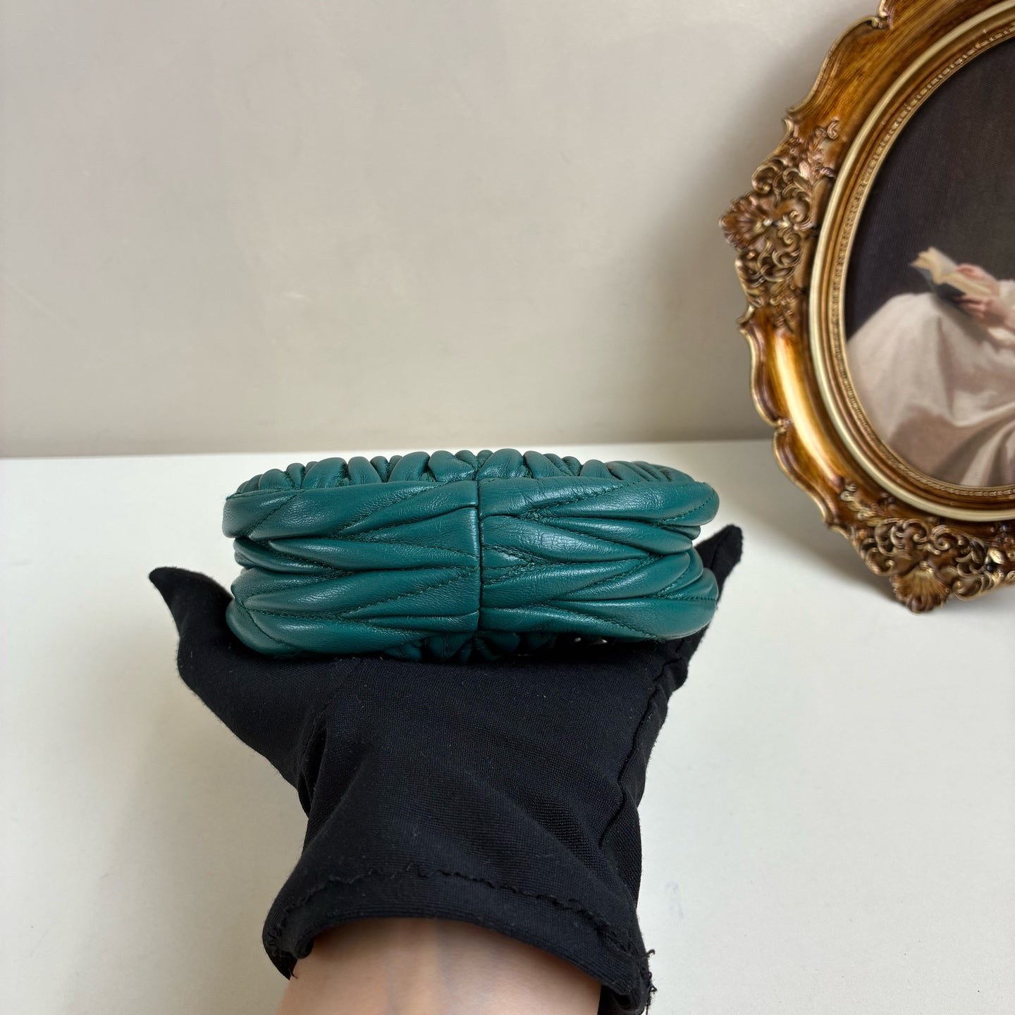 MiuMiu Wander Pearl Color Jacquard Pleated Texture Hobo Bag Shoulder Bag Handbag Crossbody Bag Chip Model 99% New