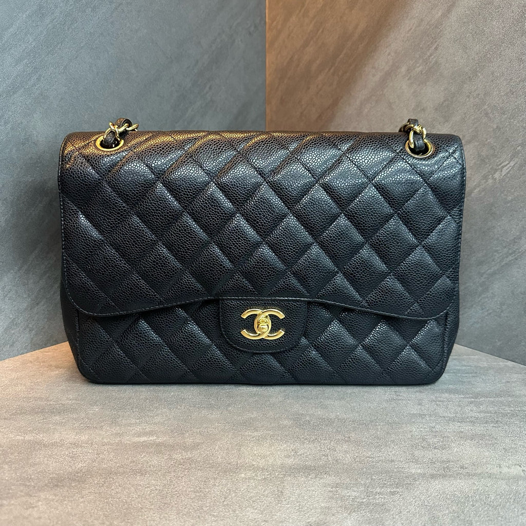 Chanel Jumbo Black & Gold Caviar Leather Chain Bag, 15 serial, structured shape, clean interior